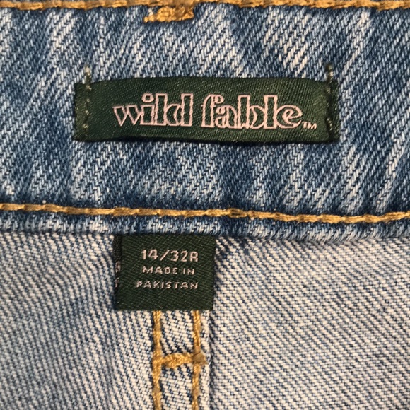 Wild Fable Super High Rise Baggy Distressed Jeans - Picture 5 of 16